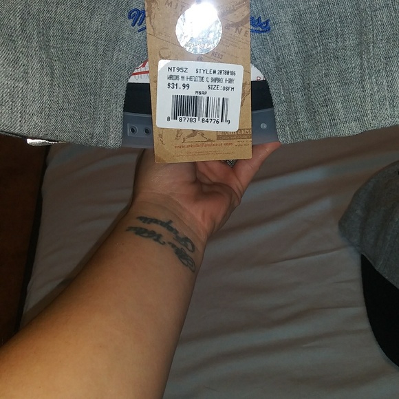 New Golden State. Pair - Picture 2 of 5